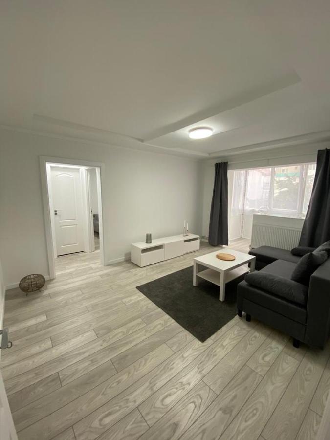 Appartement Apartament à Lugoj Extérieur photo